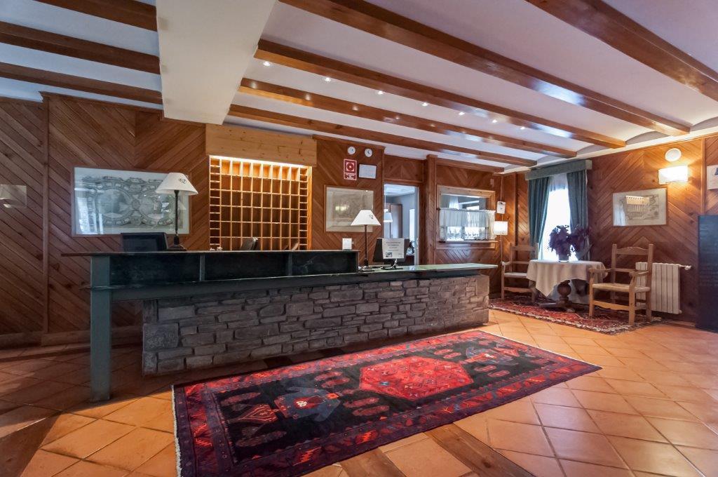 Apartamentos VilaGarós Dış mekan fotoğraf